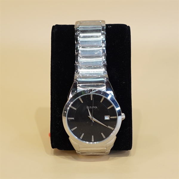 Đồng hồ nam Bulova mặt tròn KG+