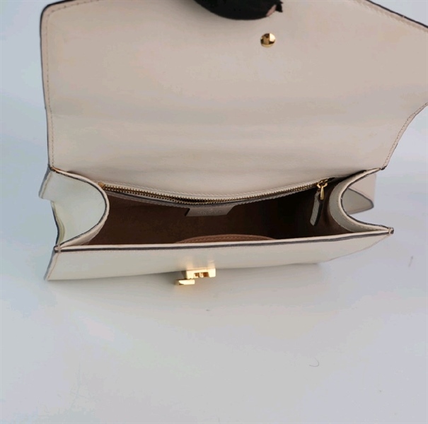 Túi GG Trắng viền xích - TB +