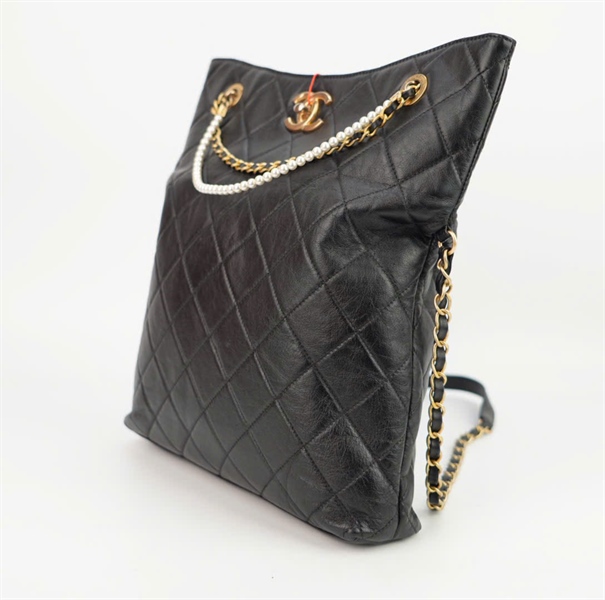 Túi Chanel đen nắp gập size 25 ++