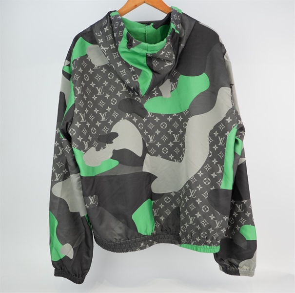 Áo khoác LV có nón, đen xám xanh lá KG+