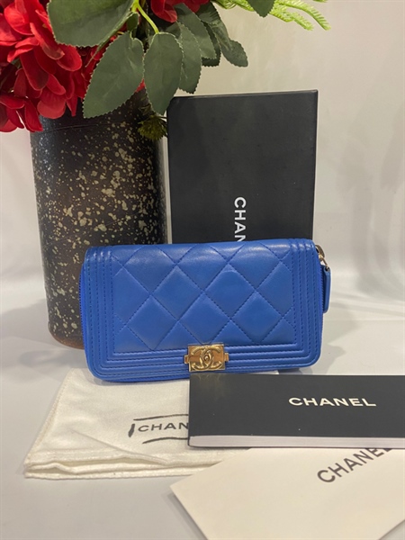 Ví CC xanh dương đậm +