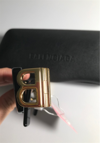 Mắt Kính Balenciaga đen gọng B KG+