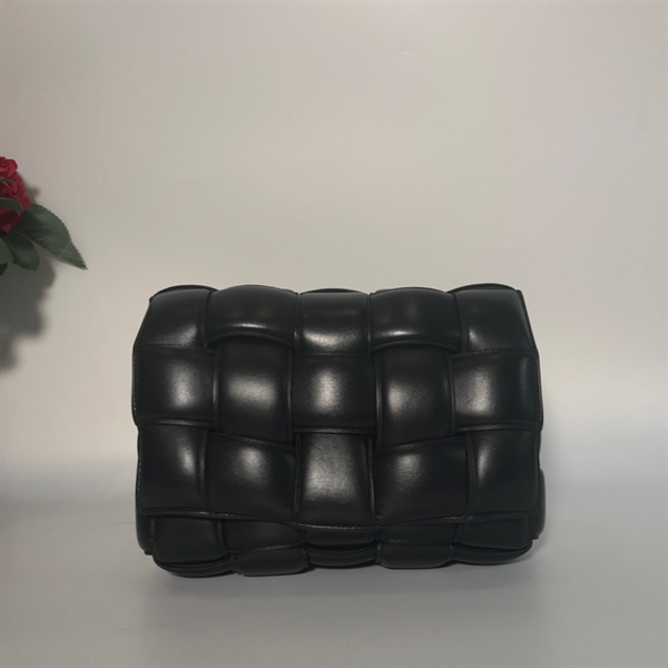 Túi đan Bottega Veneta +