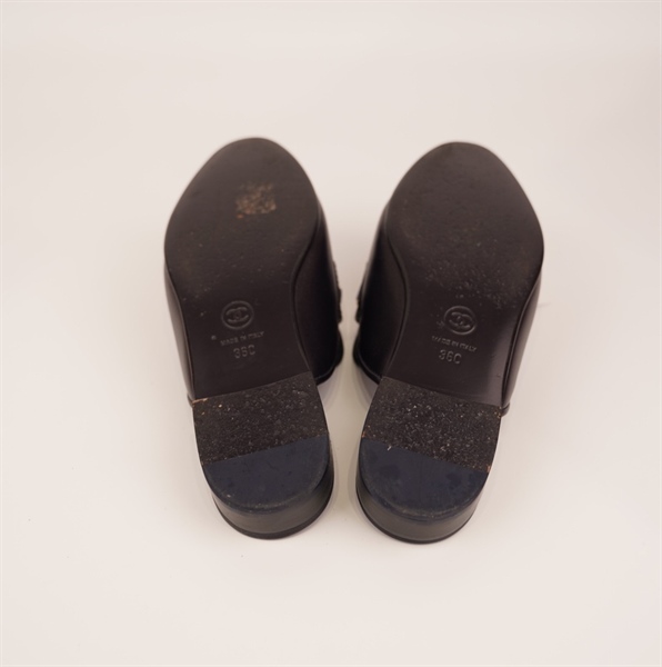 Dép Chanel quai vàng+