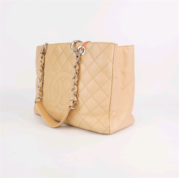 Túi Chanel trơn nude +