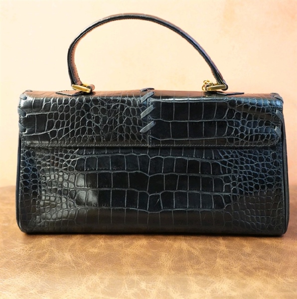 Túi YSL chữ nhật da đen KG+