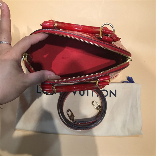 Túi LV Alma đỏ bóng 24cm +