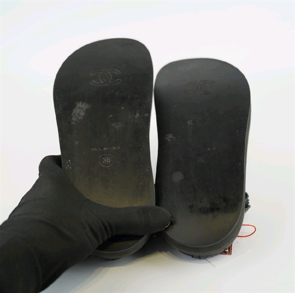 GIày chanel đen 2 quai sz36+