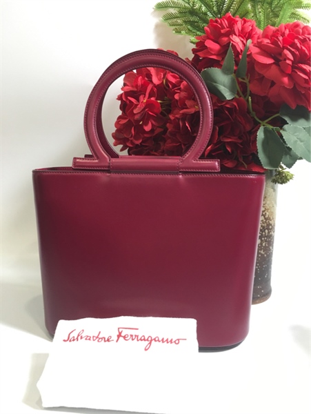 Túi Salvatore Đỏ đô KG+