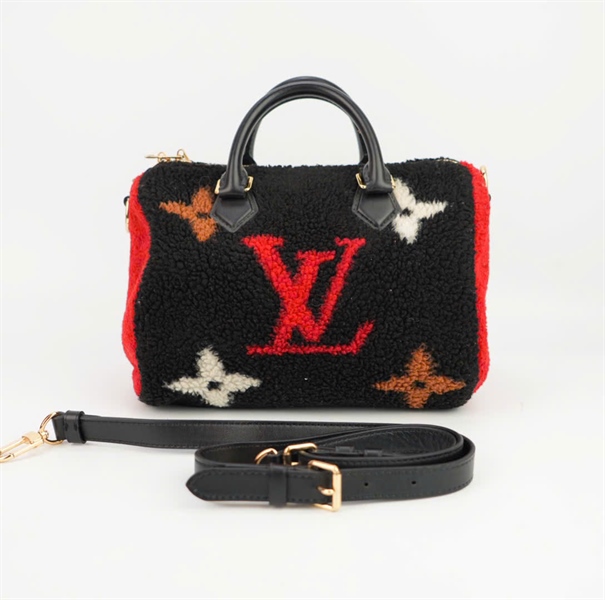 Túi LV lông đen phối logo đỏ size 20 ++