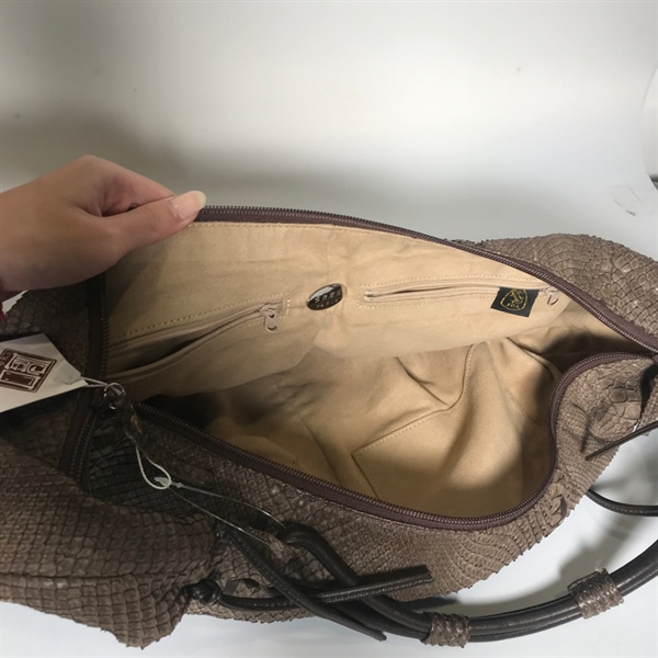 Túi GRÈS da rắn KG+