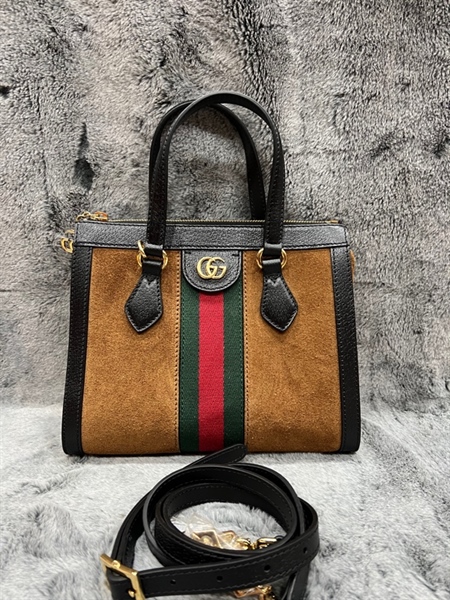 Túi Gucci nhung nâu viền đen +