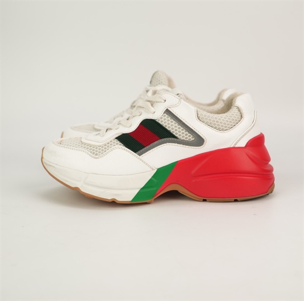 Giày GG trắng đế đỏ size 35 KG+