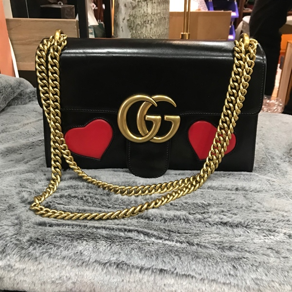 Túi xách GG đen 2 trái tim+