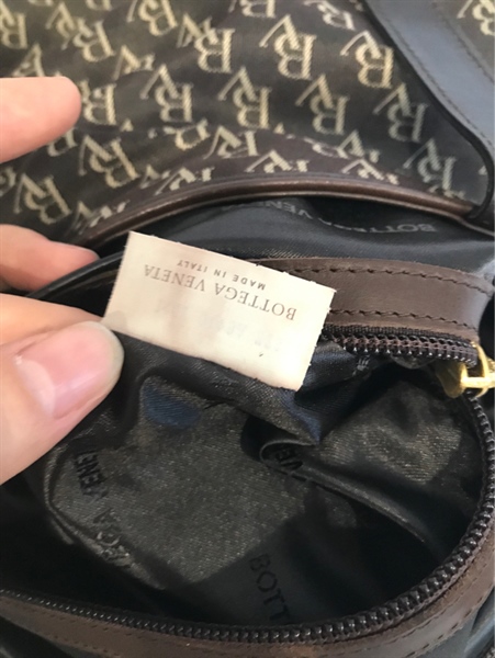 Túi Botega lớn chữ BV KG+