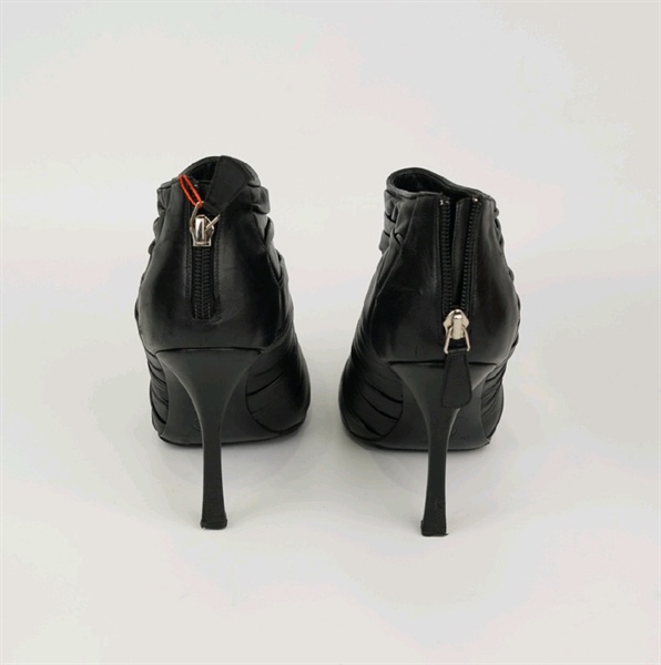 Giày Chanel đen size 36 KG+