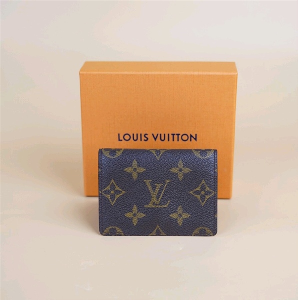Ví card LV hoa nâu nắp vuông +
