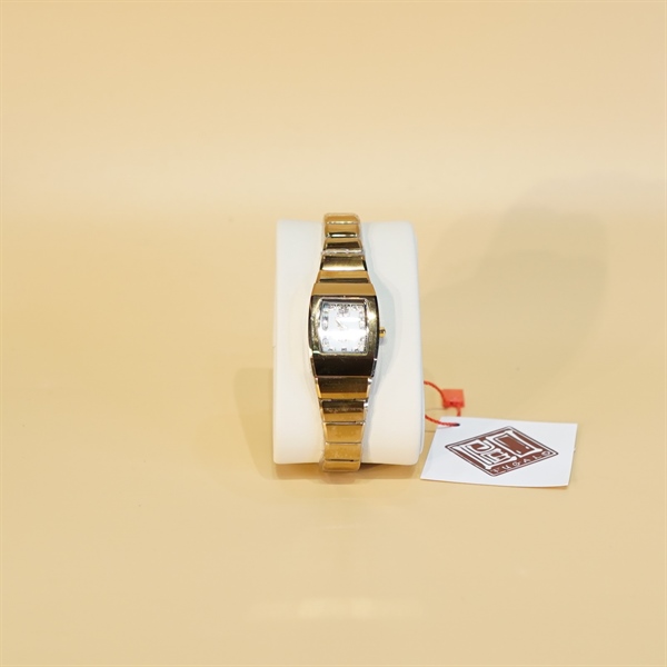 Đồng hồ nữ Rado mặt vuông dây vàng đồng KG+