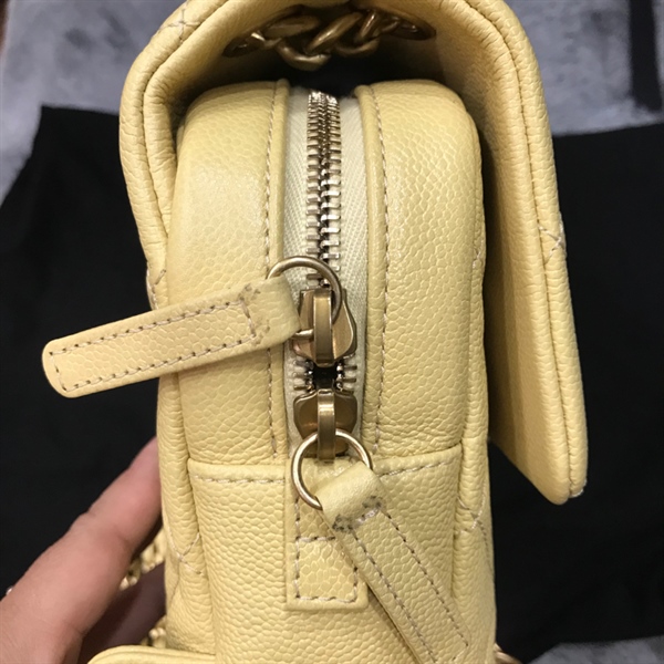 Balo Chanel màu vàng bơ KG+