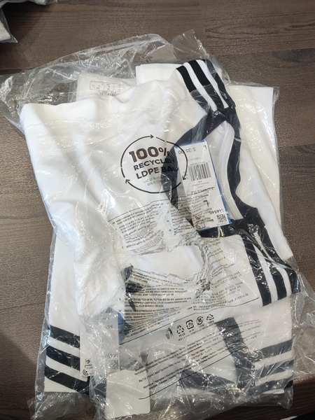 Áo Adidas Trắng Đen Size L KG + 5