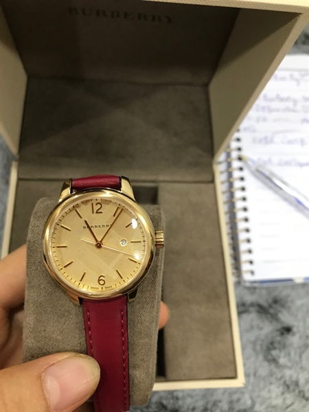 DH Burerry Quai Đỏ 28inch KG+