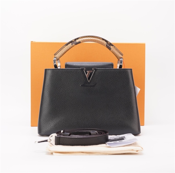 Túi LV capu đen quai trăn +