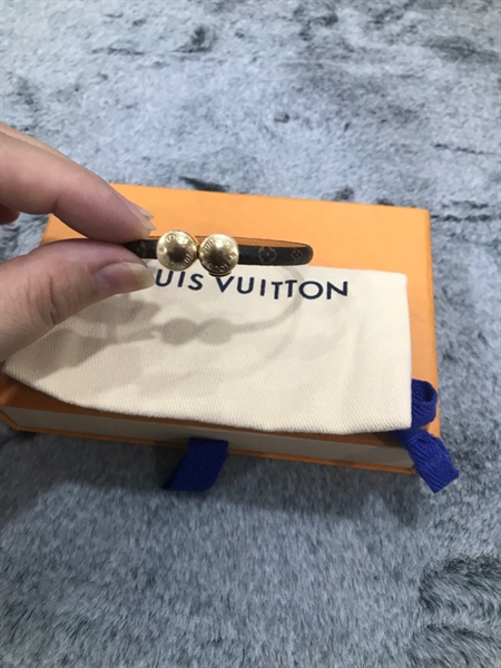 Vòng Tay LV Nút tròn+