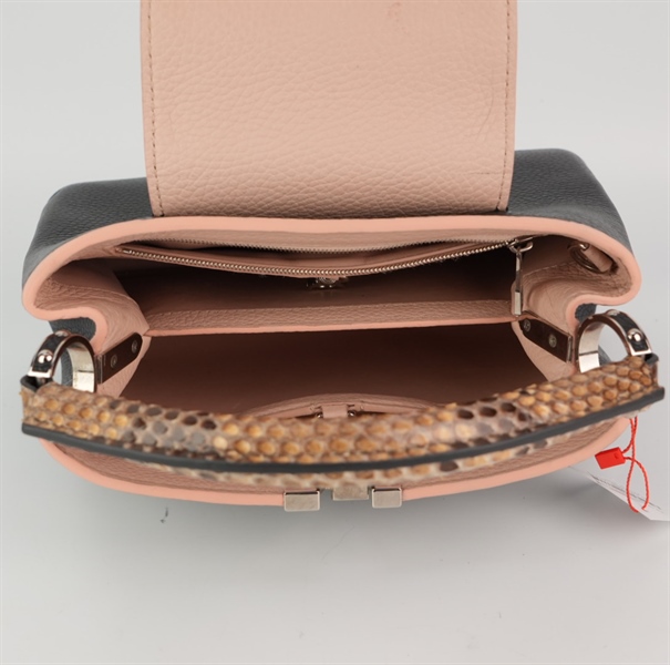 Túi LV Capu đen quai trăn lòng nude +