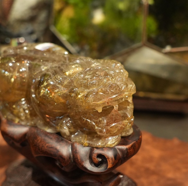 Cụ Tỳ Hưu tóc vàng 984962 - CÓ ĐẾ +