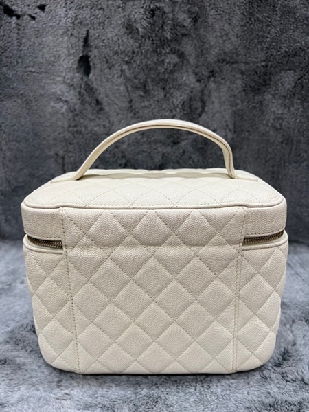 Túi Chanel màu trắng (27273417) KG+