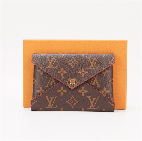 Ví LV bao thư size 16cm +