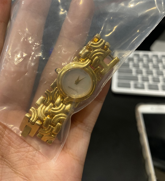 Đồng hồ Guy Laroche KG +