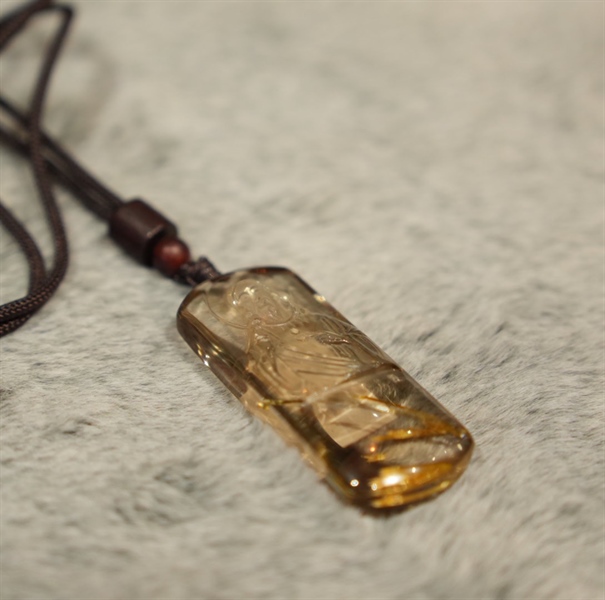 Mặt Chúa tóc vàng VIP 825279 +