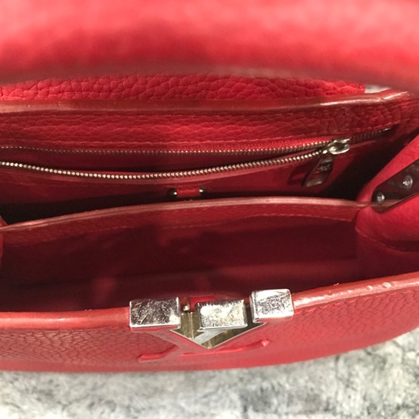 Túi LV capu đỏ KG+