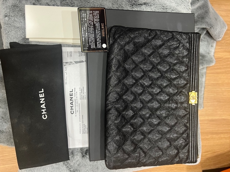 Túi chanel kẹp nách đen +