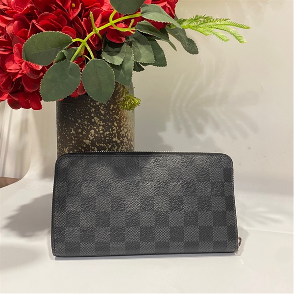 Ví LV zippy ô đen +
