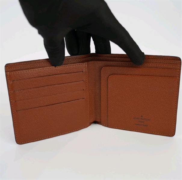 Ví LV nam gập 2 +