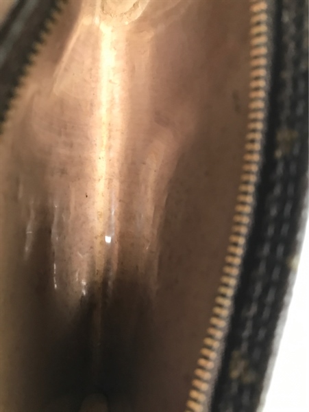 Ví LV khoá vàng +