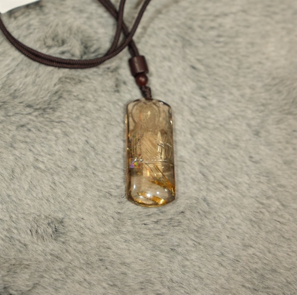 Mặt Chúa tóc vàng VIP 825279 +