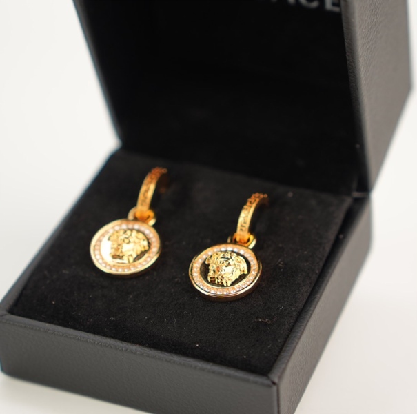 Bông tai Versace đồng xu vàng KG+