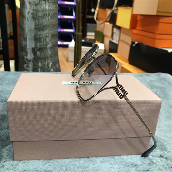 Kính MiuMiu mắt tím gọng vàng phối tím KG+