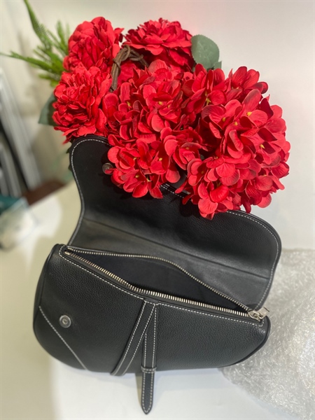 Túi Dior ong vàng KG+