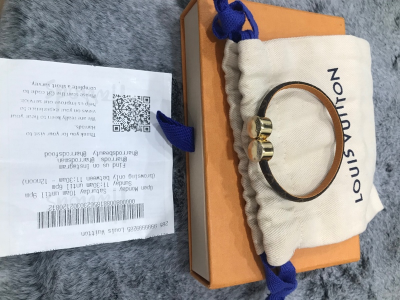 Vòng Tay LV Nút tròn+