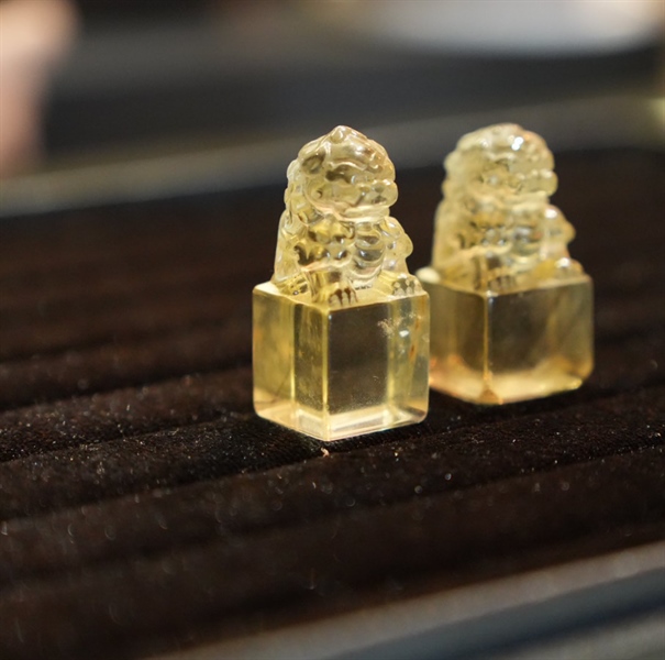 Cặp ấn sư thạch anh vàng +