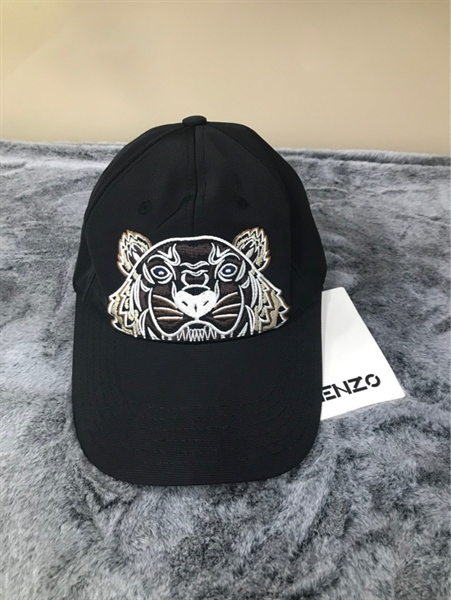 Nón Kenzo Đen KG+