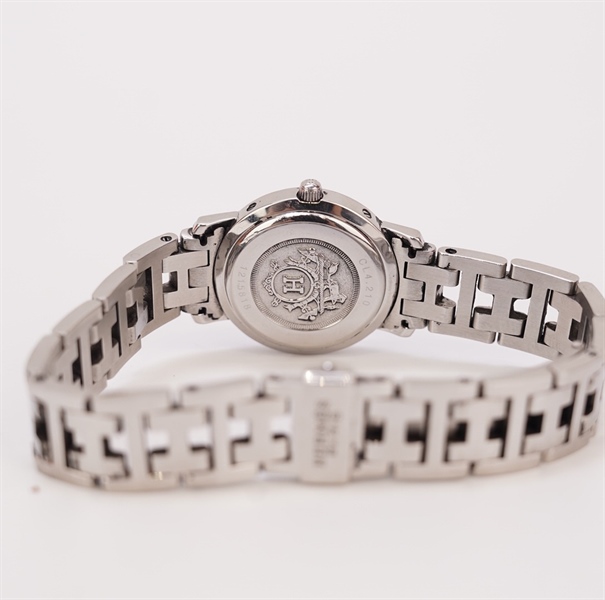 Đồng hồ Hermes tròn dây bạc KG+