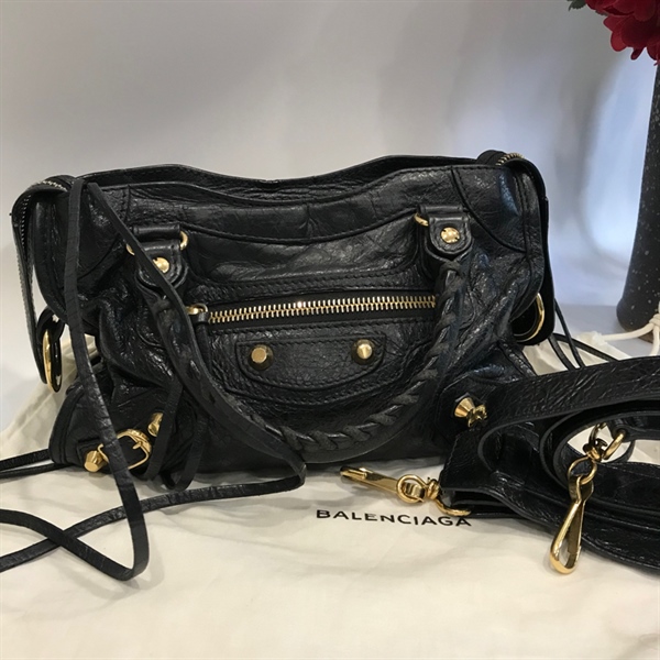 Túi Balenciaga đen KG+