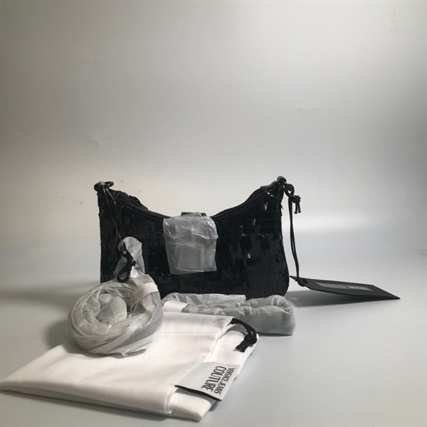 Túi Versace đen KG+