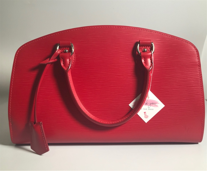 Túi Lv đỏ chữ nhật lớn KG+