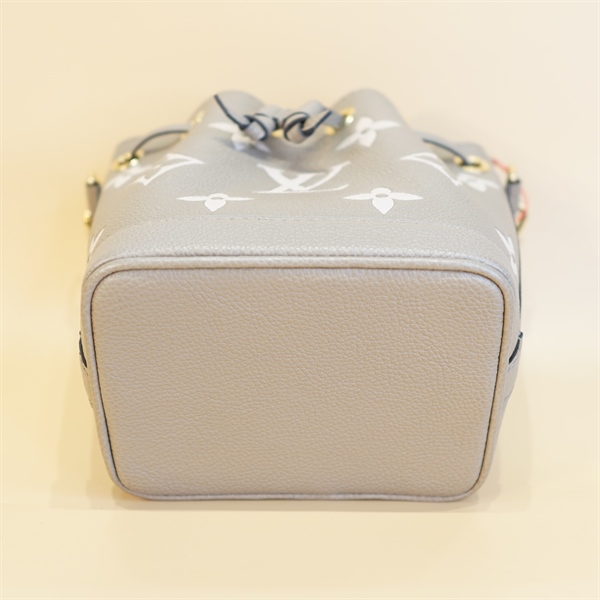 Túi LV nano nóe màu nude hoa trắng KG+